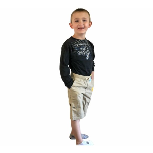 NWT Boys Cargo Shorts Pull On Pockets Bermuda Beige Tan Drawstring XS 4 5 Summer - Picture 5 of 9